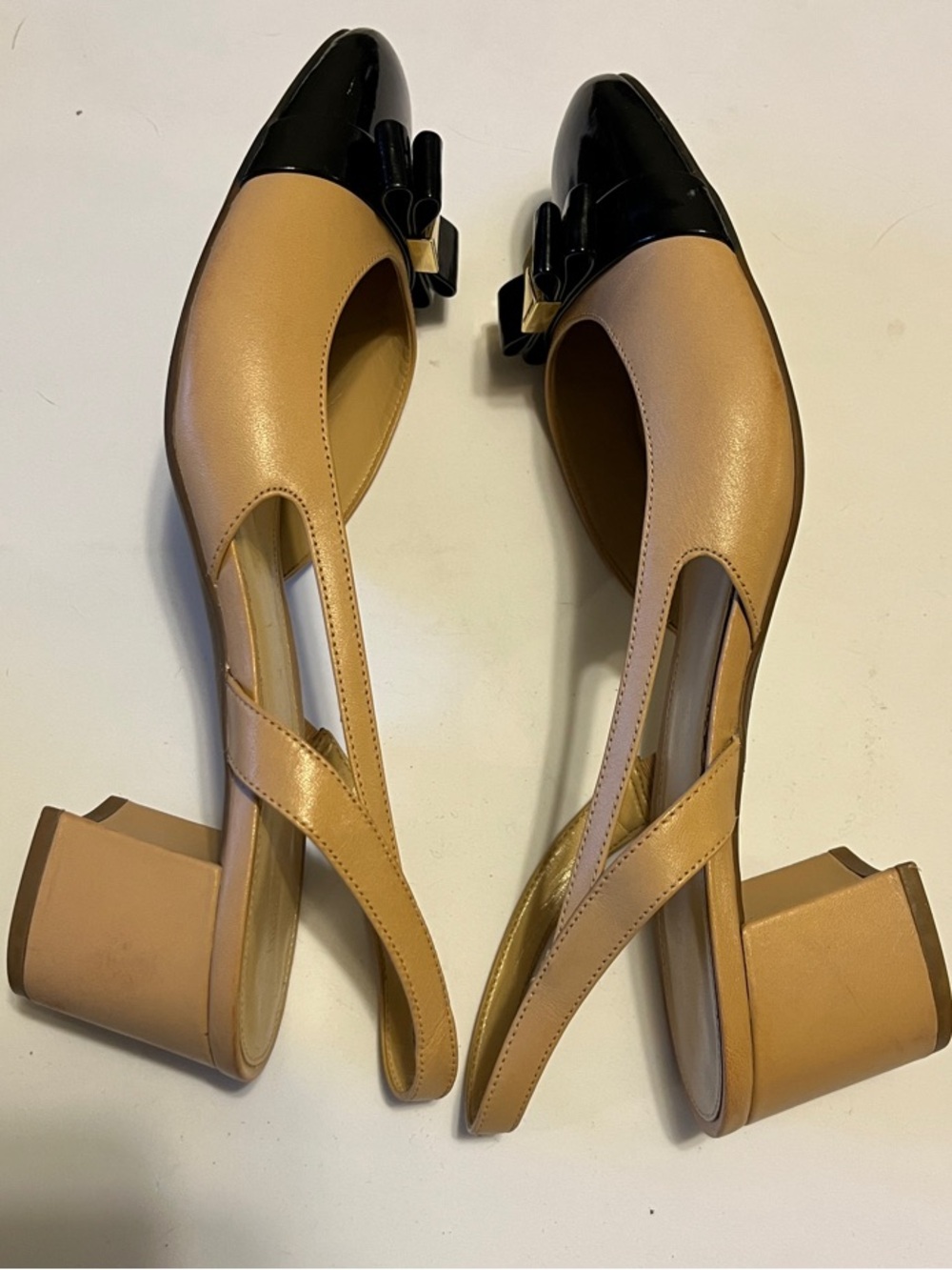 Michael Kors Slingback Two-Tone Patent Cap Toe Women’s Flats - Nude and Black - Picture 7 of 9